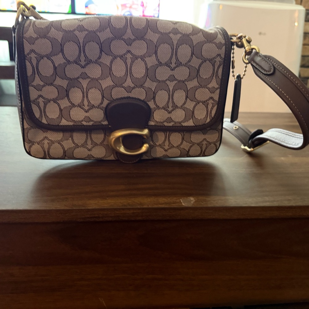 Coach Maple Jacquard Soft Tabby